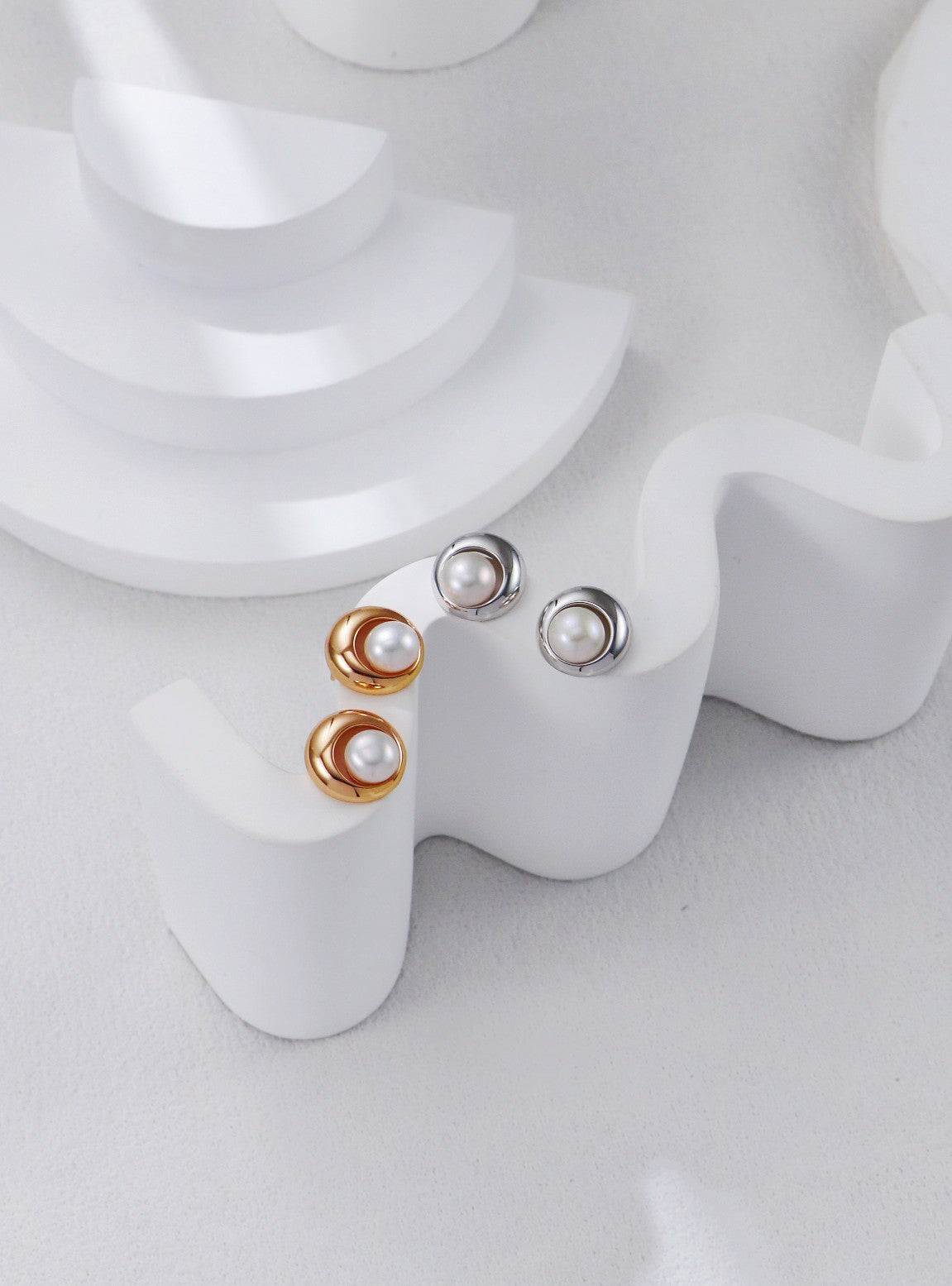 Luna Glow Earrings