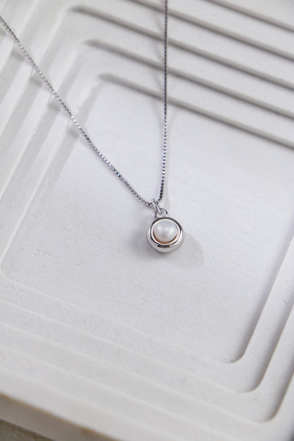 Luna Glow Necklace