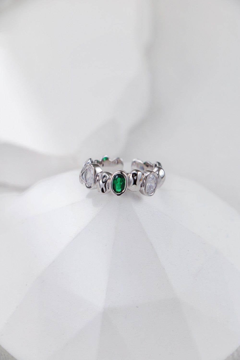 Aurora Orbit Adjustable Ring