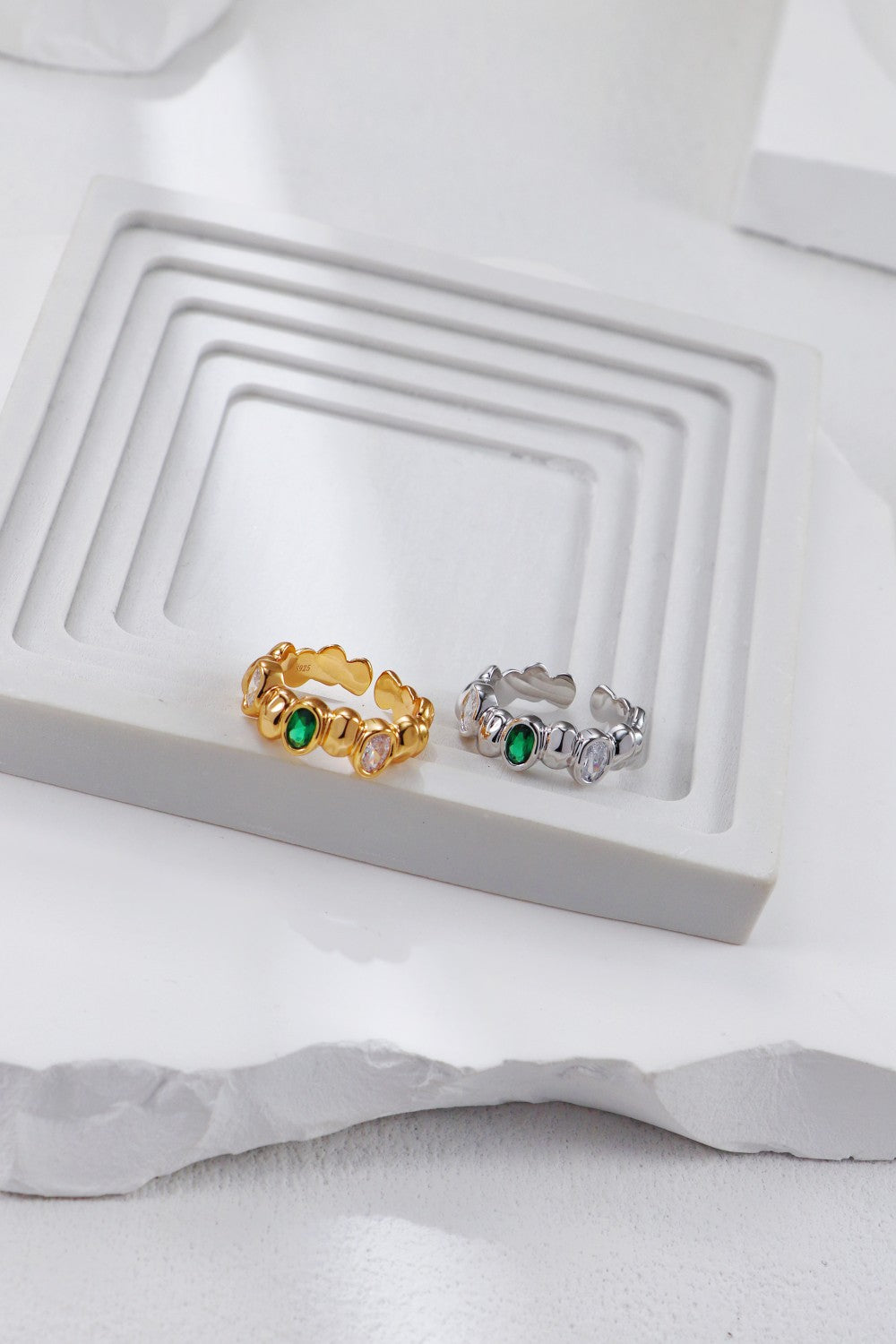 Aurora Orbit Adjustable Ring