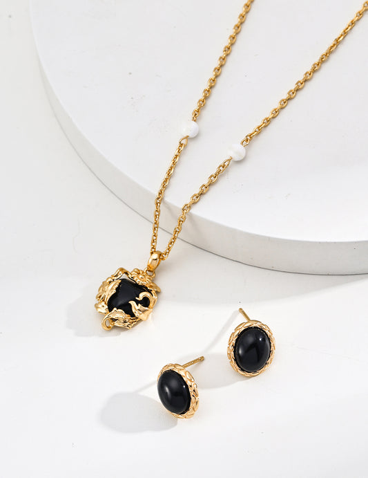 Elegant Black Stone Pendant Necklace - Petite Secret Jewellery