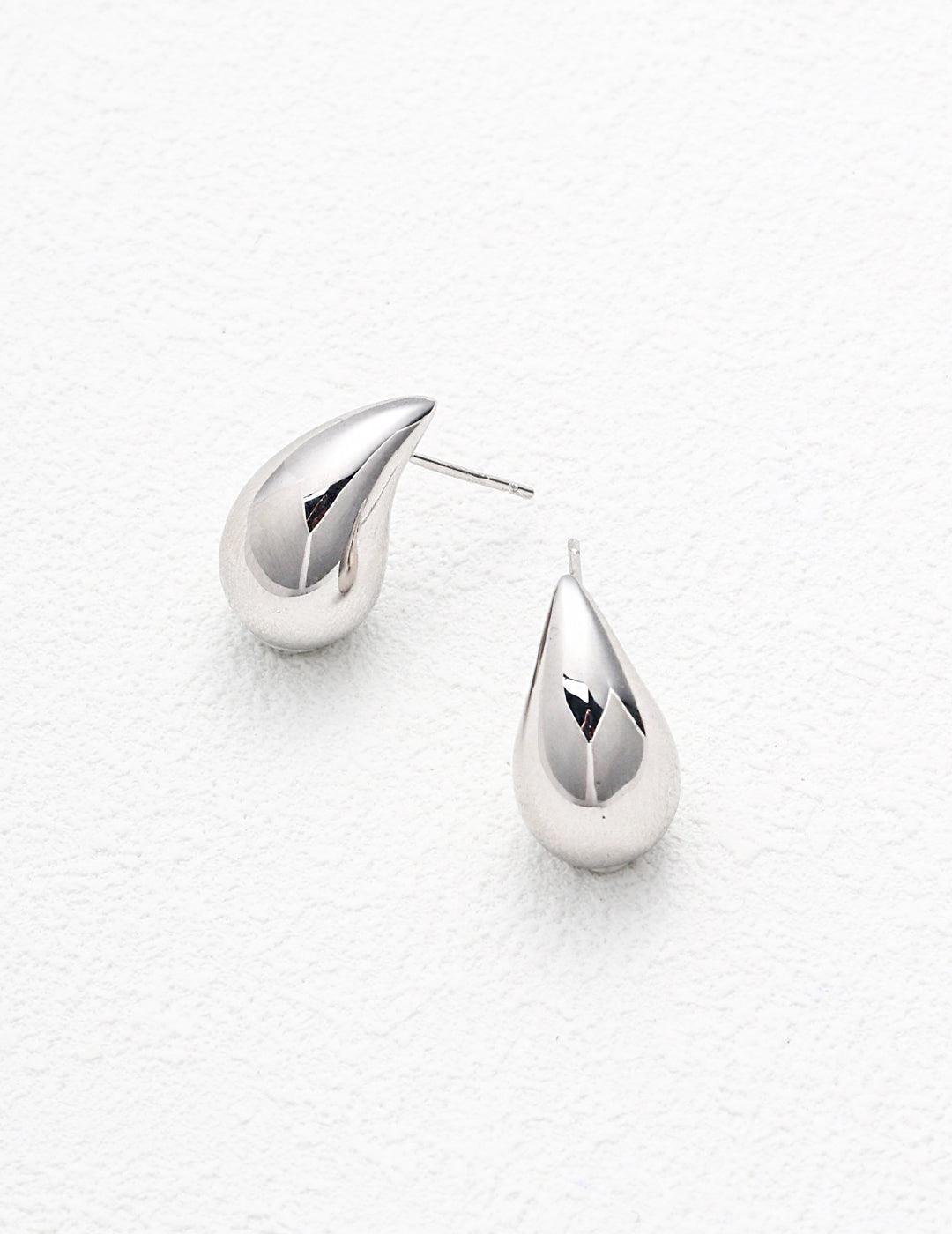 Golden Dewdrop Stud Earrings - Petite Secret Jewellery